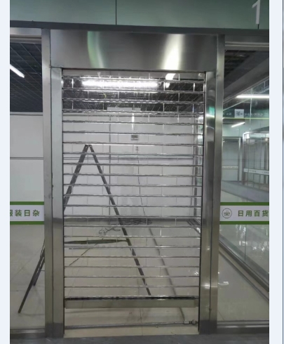 水晶卷簾門(mén)